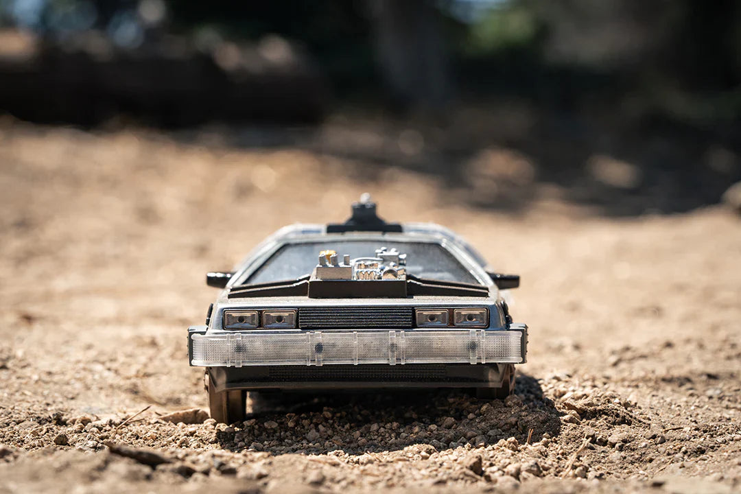 Back to the Future Part III (rail version) die-cast 1:24 scale 