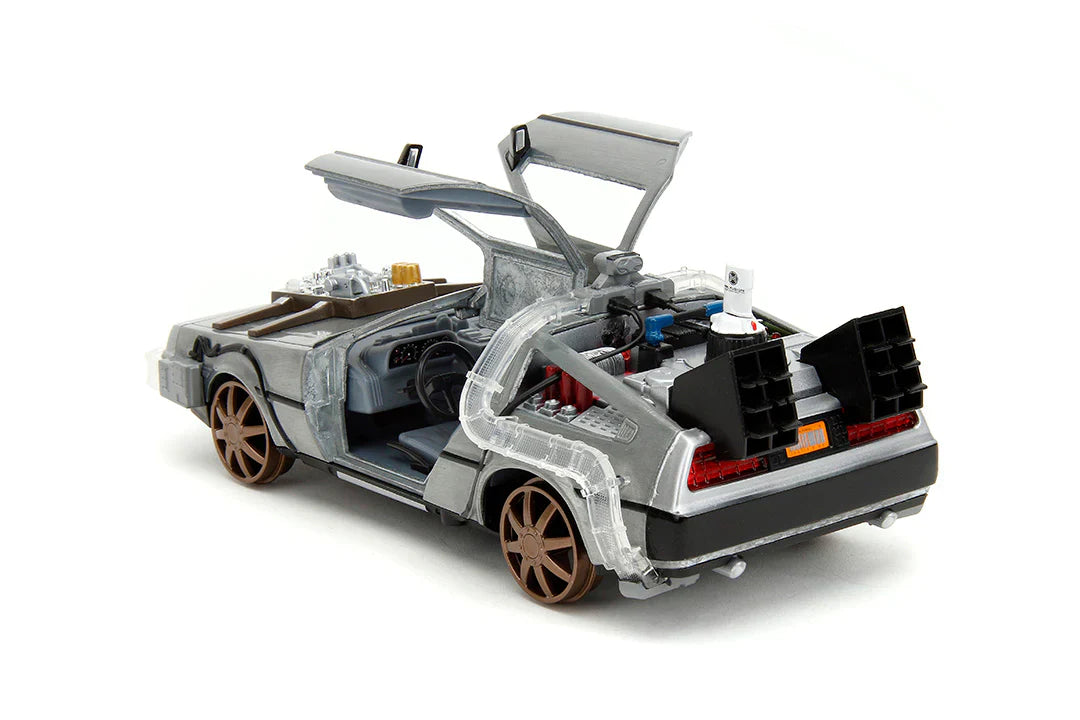 Back to the Future Part III (rail version) die-cast 1:24 scale 