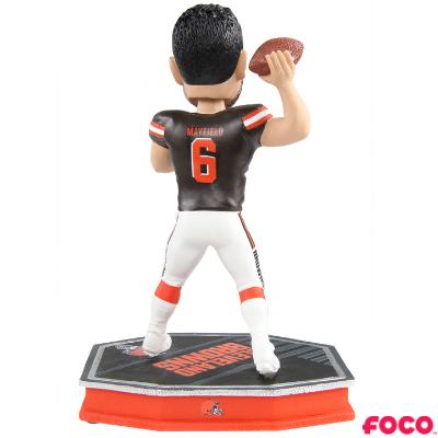 Removable Helmet Bobbleheads