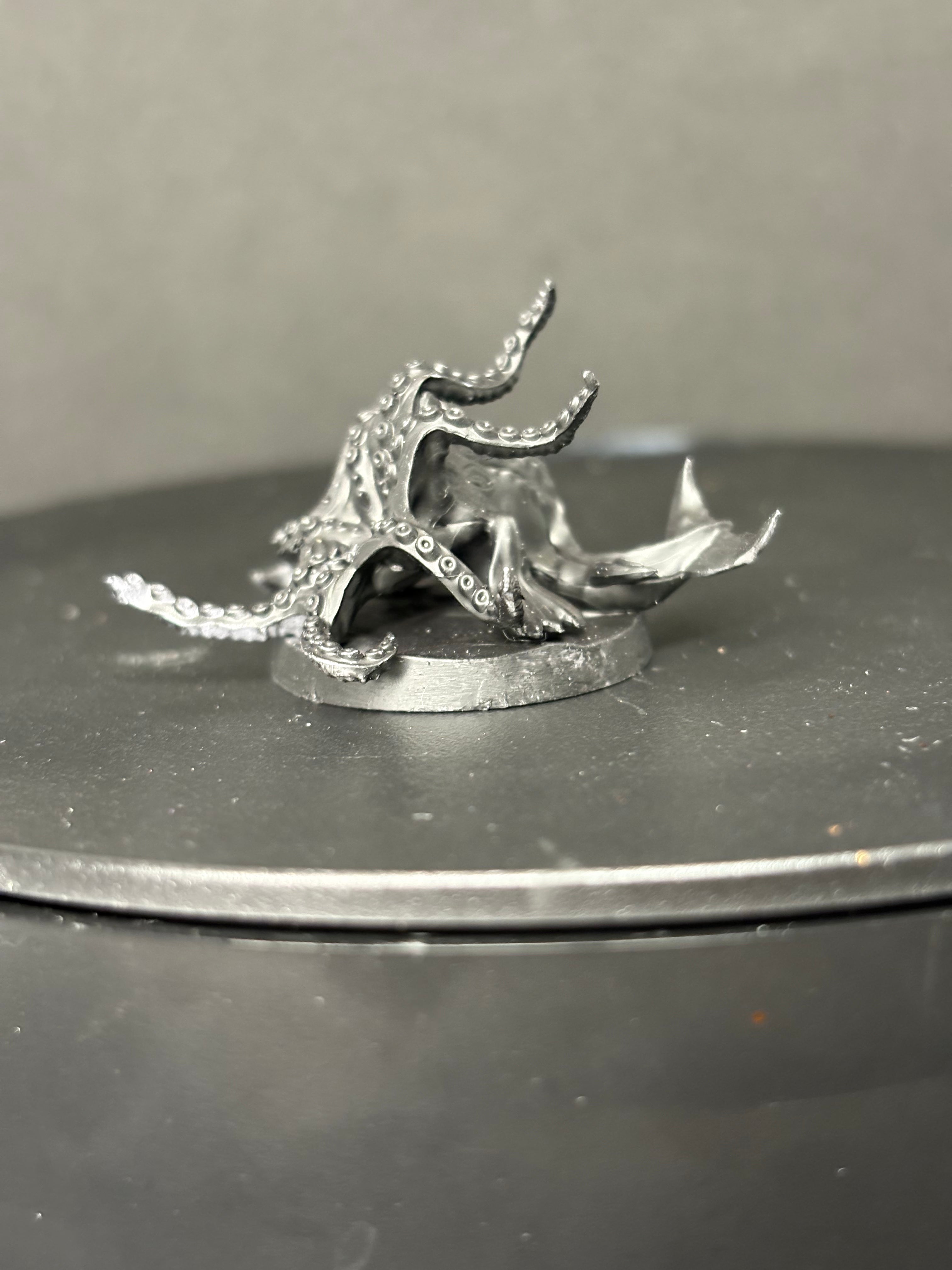 Baby Kraken (Primed Black)