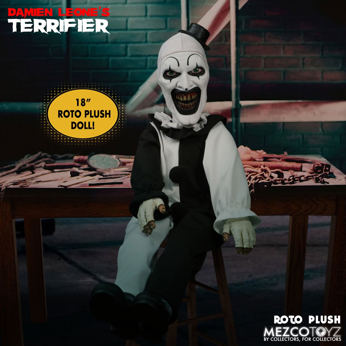 Terrifier Art the Clown Mezco Designer Series Roto Plush Doll
